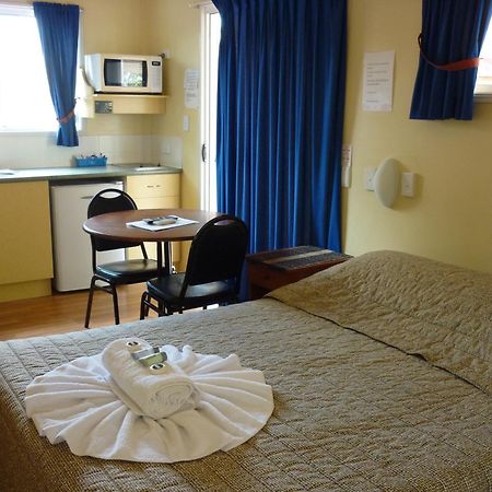 Roma Aussie Tourist Park Motel Стая снимка
