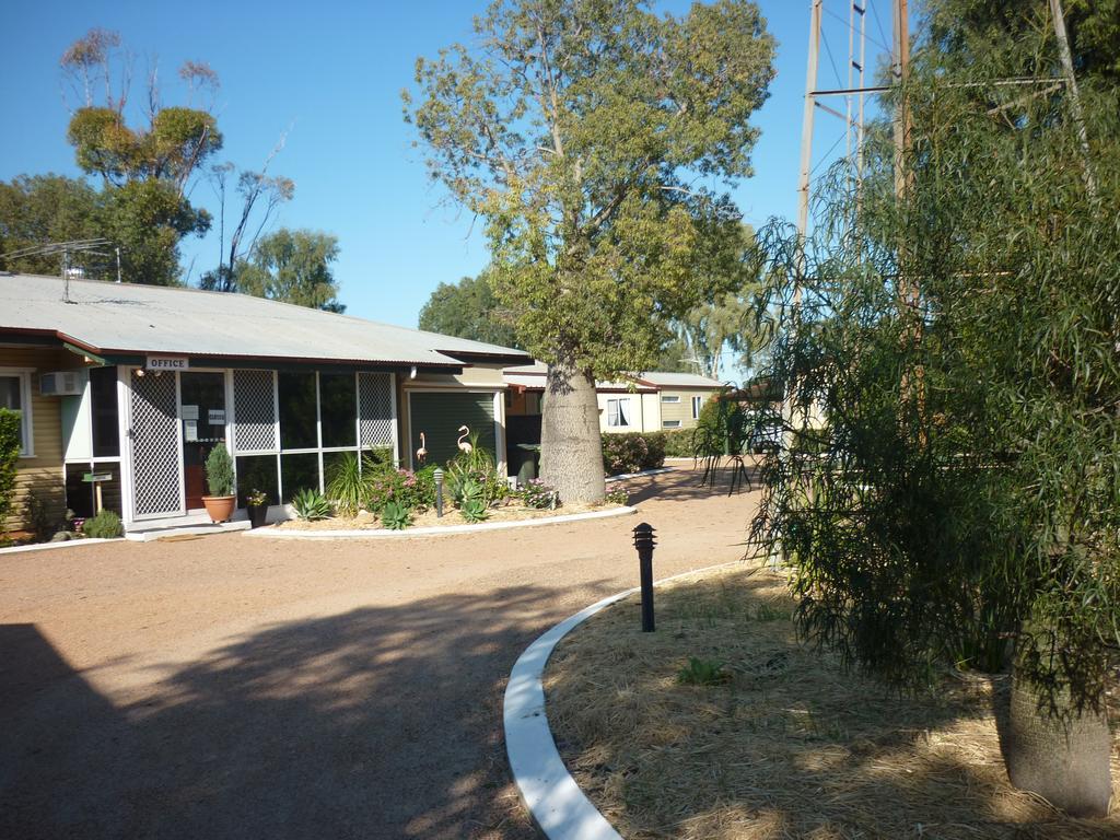 Roma Aussie Tourist Park Motel Екстериор снимка